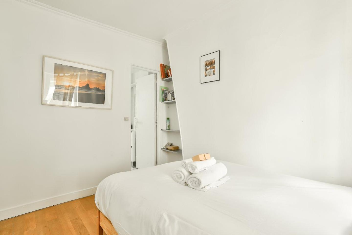 Appartement Superbe T2 Bien Equipe Pere Lachaise - Bastille Parijs